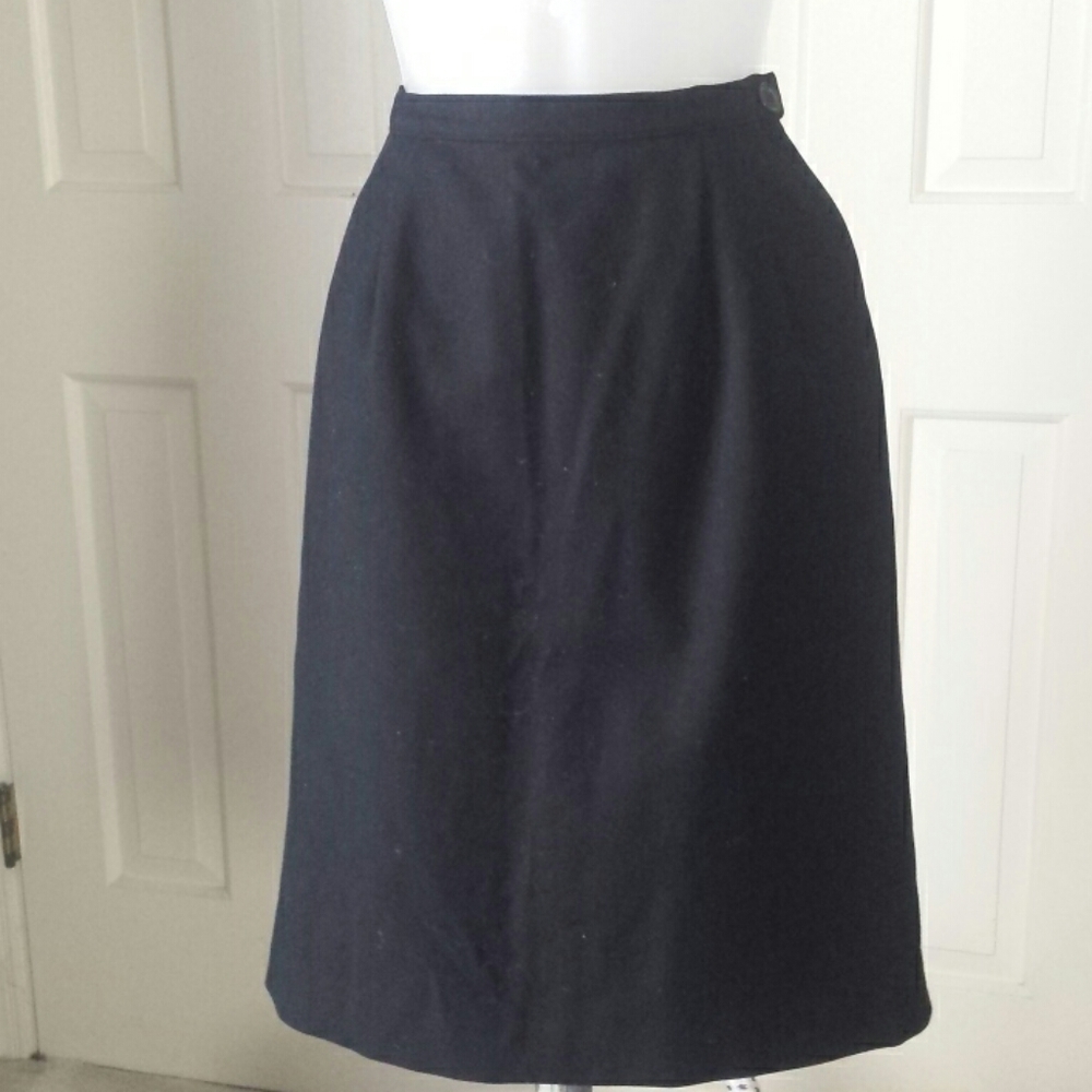 Vintage Pendleton black wool skirt